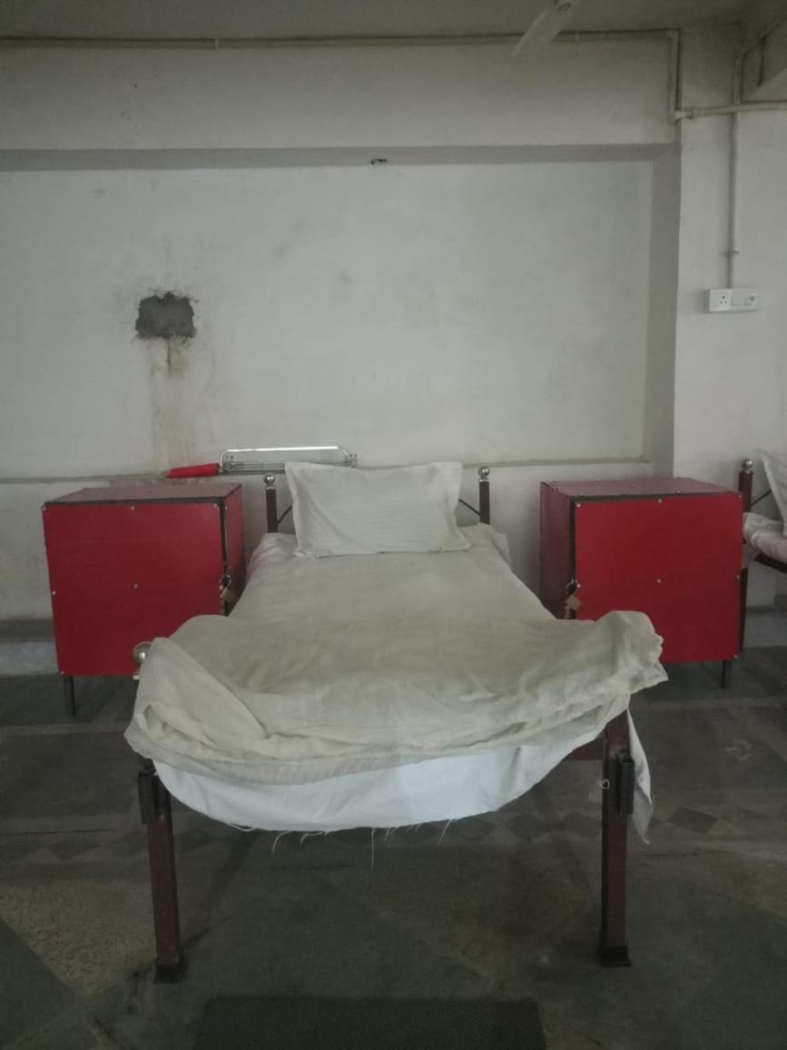 Blue Stone Dormitory 博帕尔 外观 照片